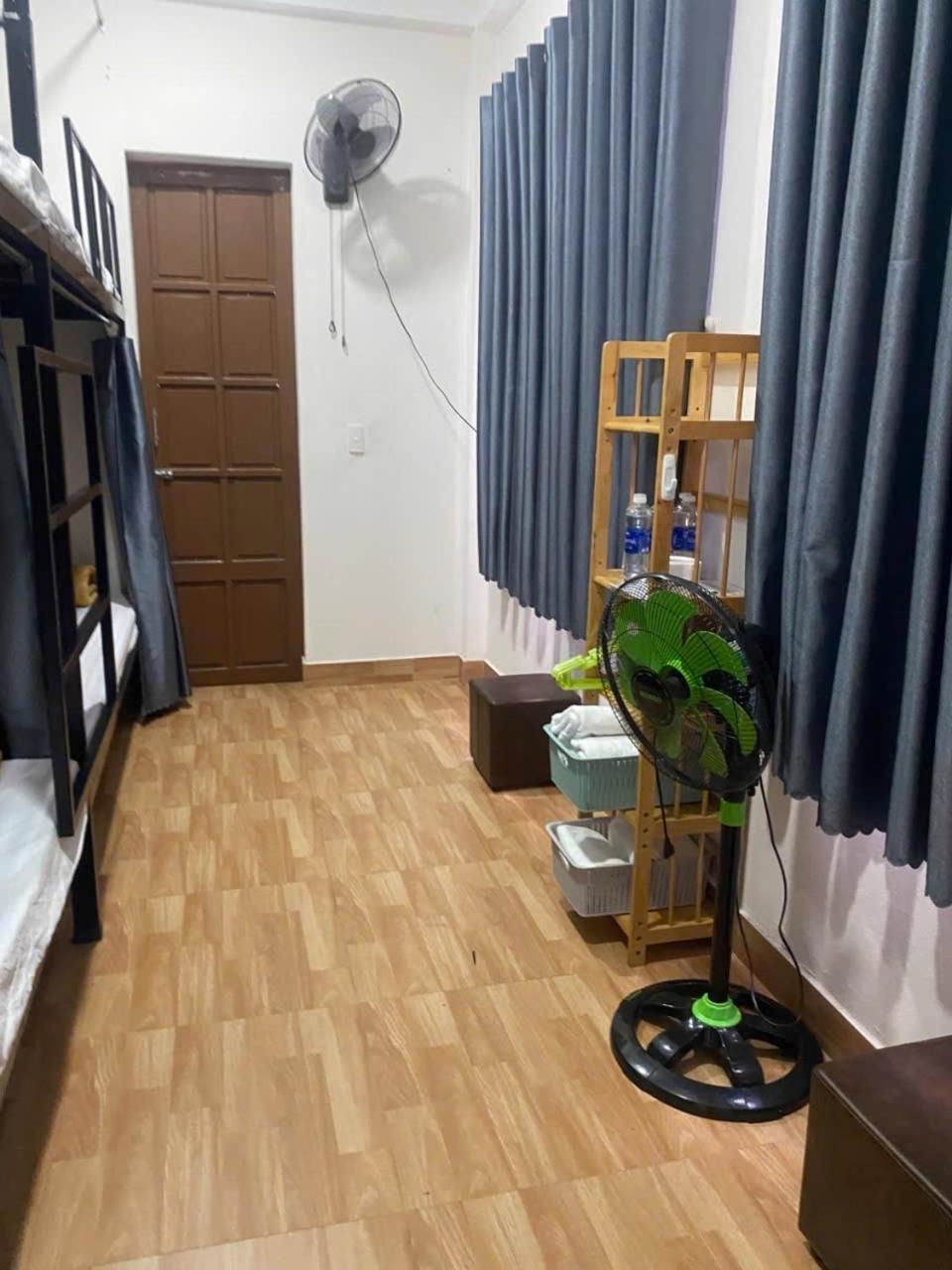 Aumori Hostel Dong Hoi Esterno foto