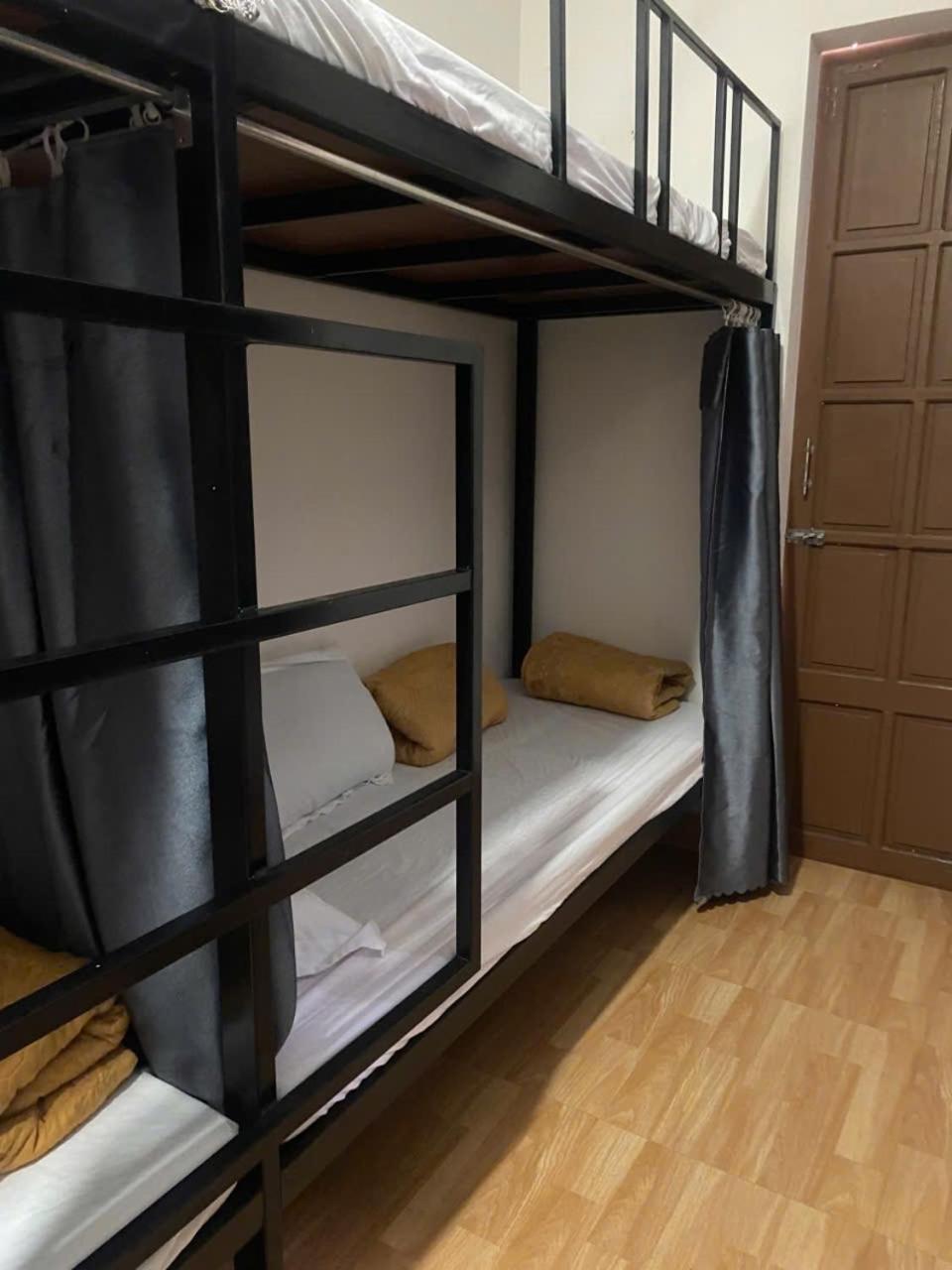 Aumori Hostel Dong Hoi Esterno foto